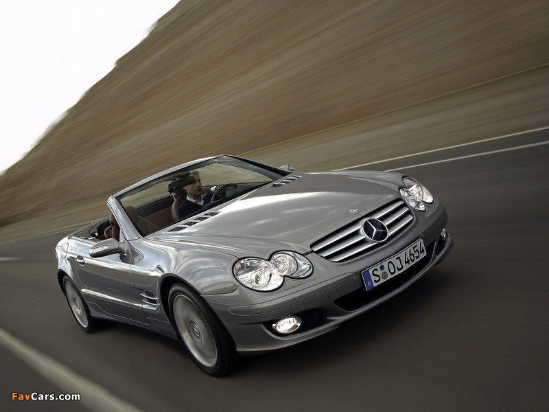 Photos of Mercedes-Benz SL 500 (R230) 2005–08 (800 x 600)