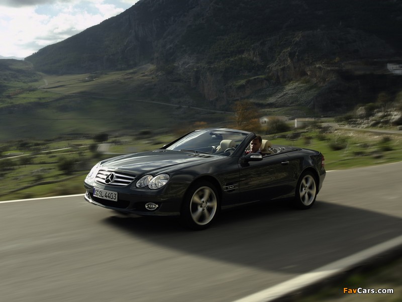 Photos of Mercedes-Benz SL 600 (R230) 2005–08 (800 x 600)