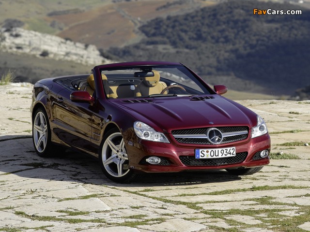 Photos of Mercedes-Benz SL 500 (R230) 2008–11 (640 x 480)