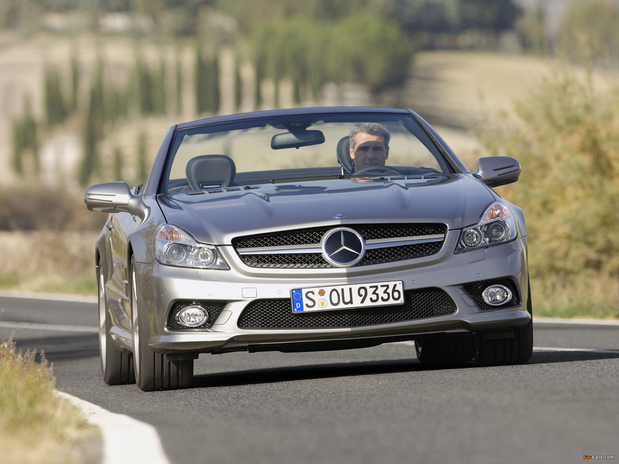 Photos of Mercedes-Benz SL 350 (R230) 2008–11 (2048 x 1536)