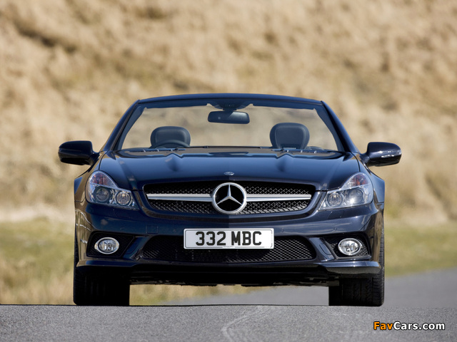 Photos of Mercedes-Benz SL 500 UK-spec (R230) 2008–11 (640 x 480)