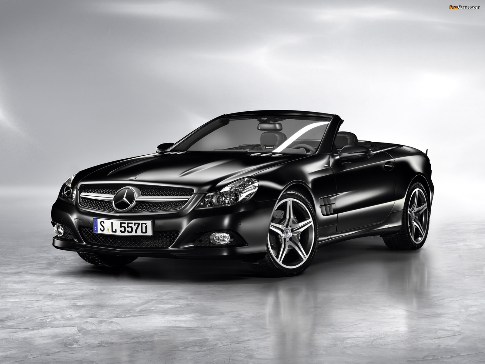 Photos of Mercedes-Benz SL-Klasse Night Edition (R230) 2010 (1600 x 1200)