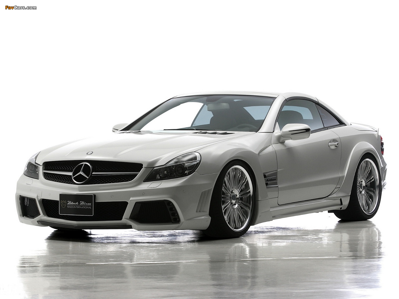 Photos of WALD Mercedes-Benz SL 63 AMG Black Bison Edition (R230) 2011 (1280 x 960)