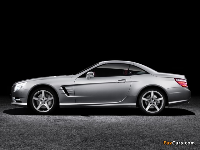 Photos of Mercedes-Benz SL 350 AMG Sports Package Edition 1 (R231) 2012 (640 x 480)