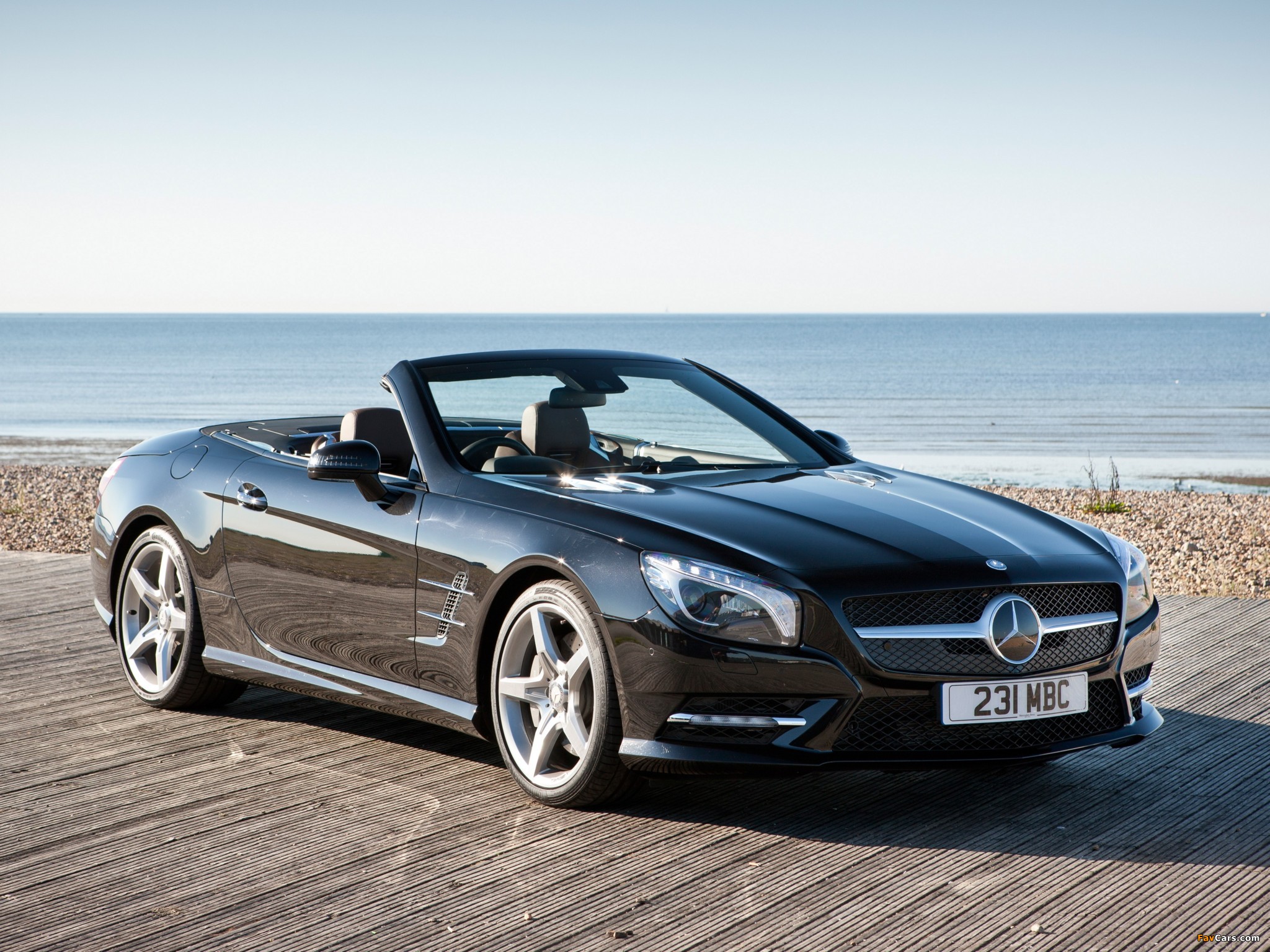 Photos of Mercedes-Benz SL 500 AMG Sports Package UK-spec (R231) 2012 (2048 x 1536)