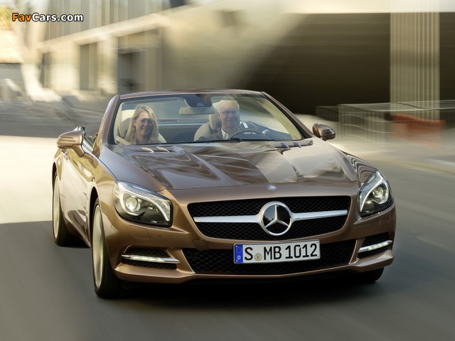Photos of Mercedes-Benz SL 500 (R231) 2012 (640 x 480)