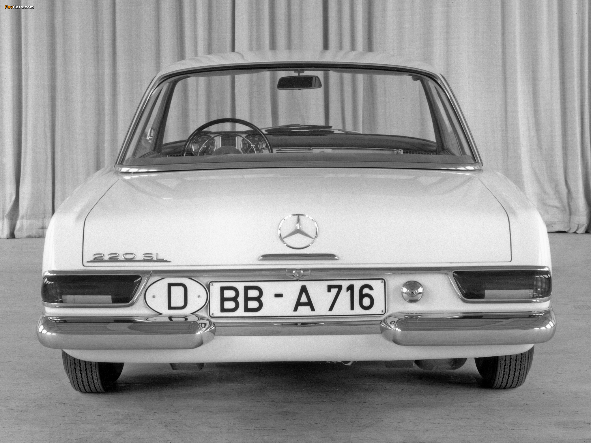 Pictures of Mercedes-Benz 220 SL Concept (W113) 1962 (2048 x 1536)