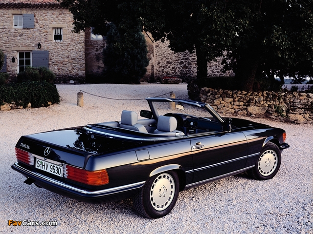 Pictures of Mercedes-Benz 500 SL (R107) 1980–85 (640 x 480)