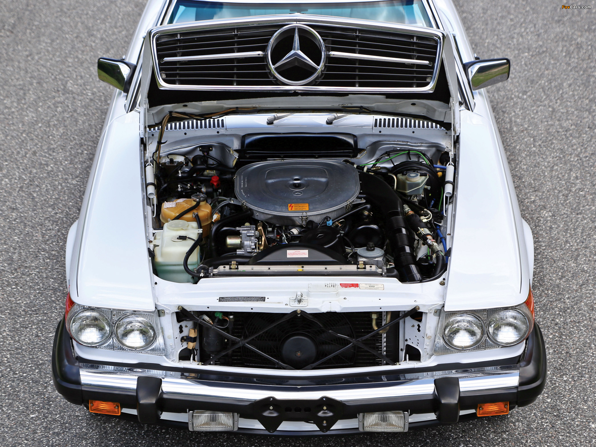 Pictures of Mercedes-Benz 560 SL US-spec (R107) 1985–89 (2048 x 1536)