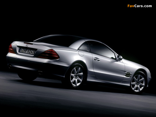 Pictures of Mercedes-Benz SL 500 (R230) 2001–05 (640 x 480)