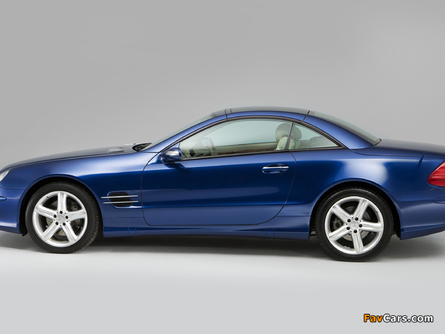 Pictures of Mercedes-Benz SL 500 UK-spec (R230) 2001–05 (640 x 480)