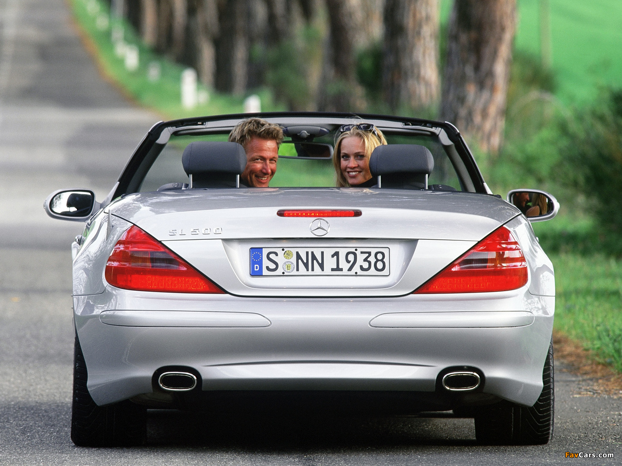 Pictures of Mercedes-Benz SL 500 (R230) 2001–05 (1280 x 960)