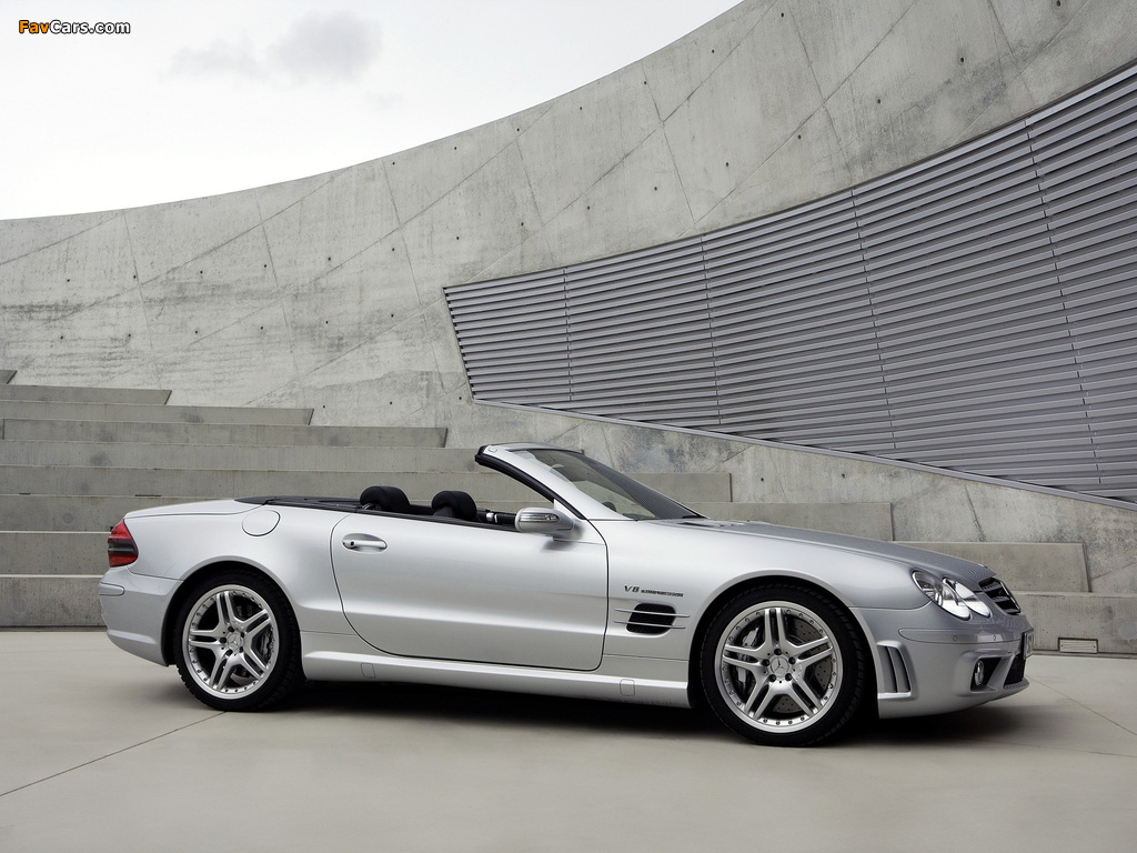 Pictures of Mercedes-Benz SL 55 AMG Performance Package (R230) 2002–08 (1024 x 768)