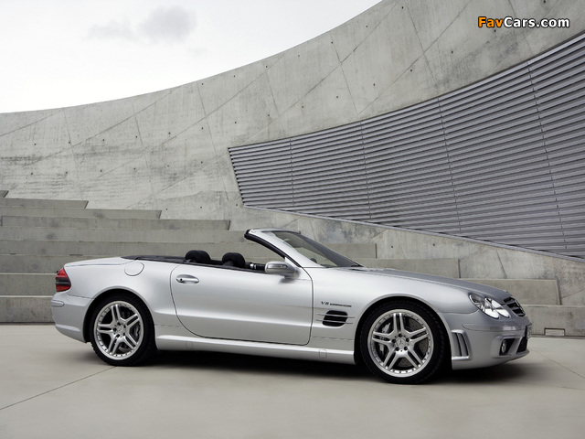Pictures of Mercedes-Benz SL 55 AMG Performance Package (R230) 2002–08 (640 x 480)