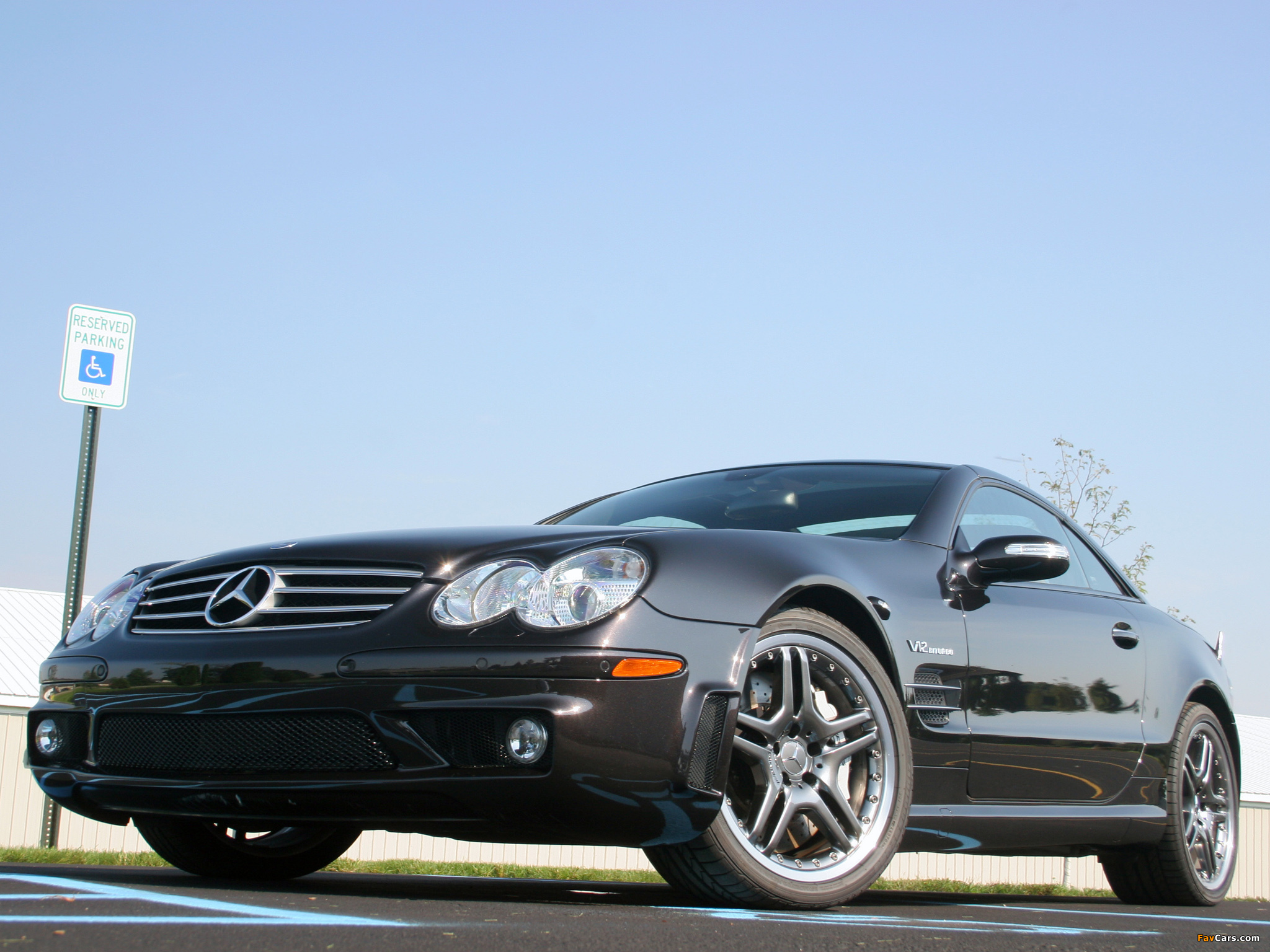 Pictures of Mercedes-Benz SL 65 AMG US-spec (R230) 2004–08 (2048 x 1536)