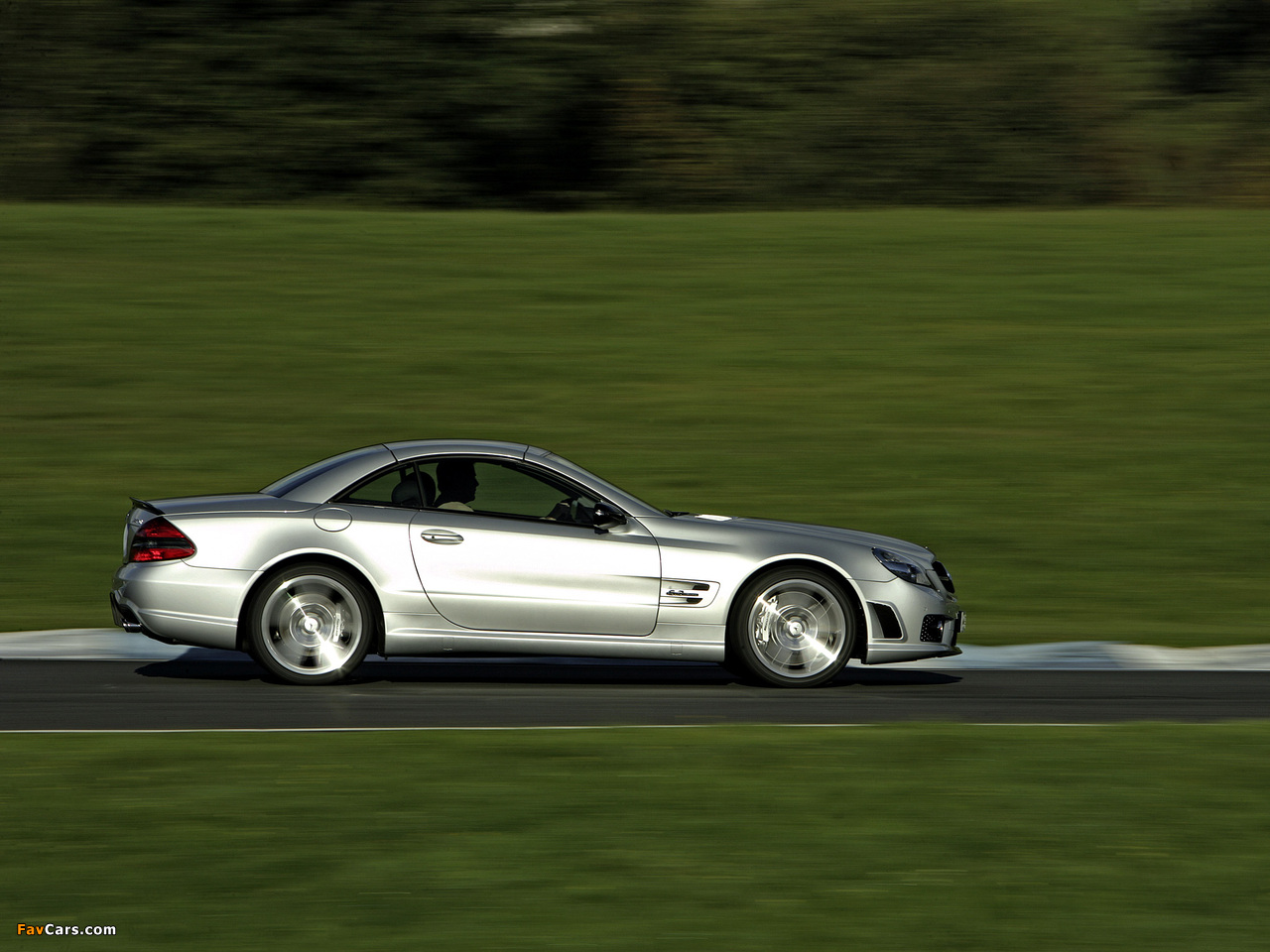 Pictures of Mercedes-Benz SL 63 AMG (R230) 2008–11 (1280 x 960)