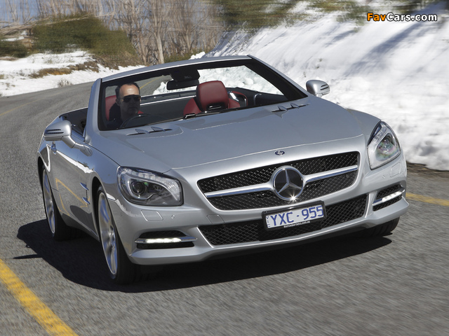 Pictures of Mercedes-Benz SL 500 AU-spec (R231) 2012 (640 x 480)
