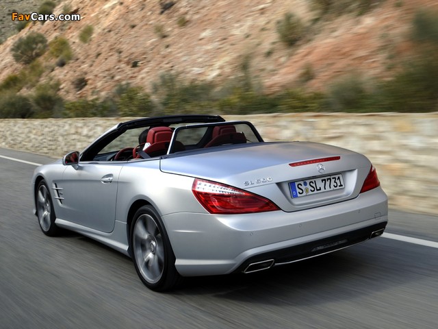 Pictures of Mercedes-Benz SL 500 AMG Sports Package Edition 1 (R231) 2012 (640 x 480)