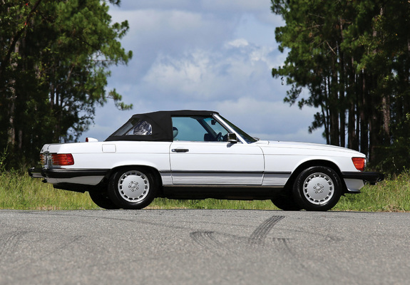 Mercedes-Benz 560 SL US-spec (R107) 1985–89 wallpapers