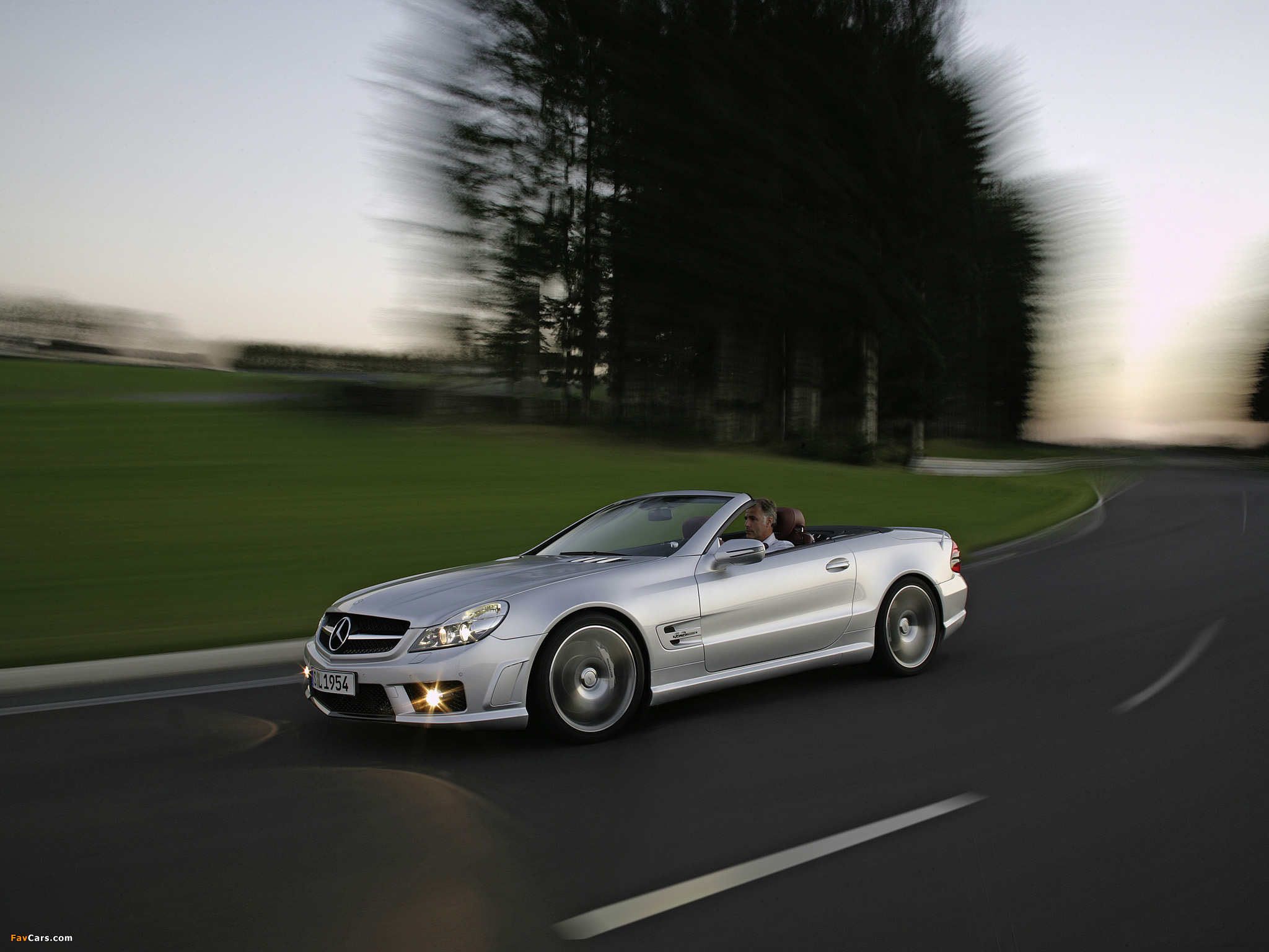 Mercedes-Benz SL 63 AMG (R230) 2008–11 wallpapers (2048 x 1536)