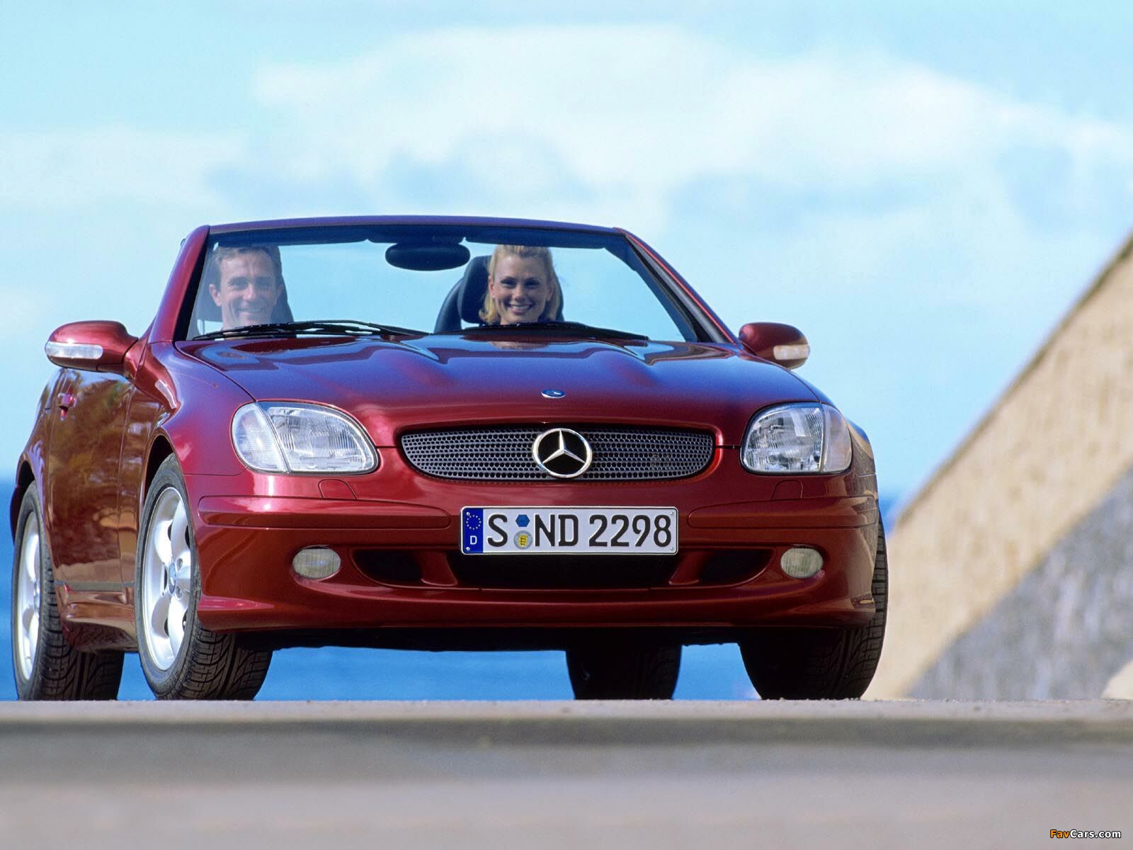 Images of Mercedes-Benz SLK 320 (R170) 2000–04 (1600 x 1200)