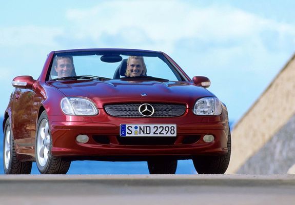Images of Mercedes-Benz SLK 320 (R170) 2000–04