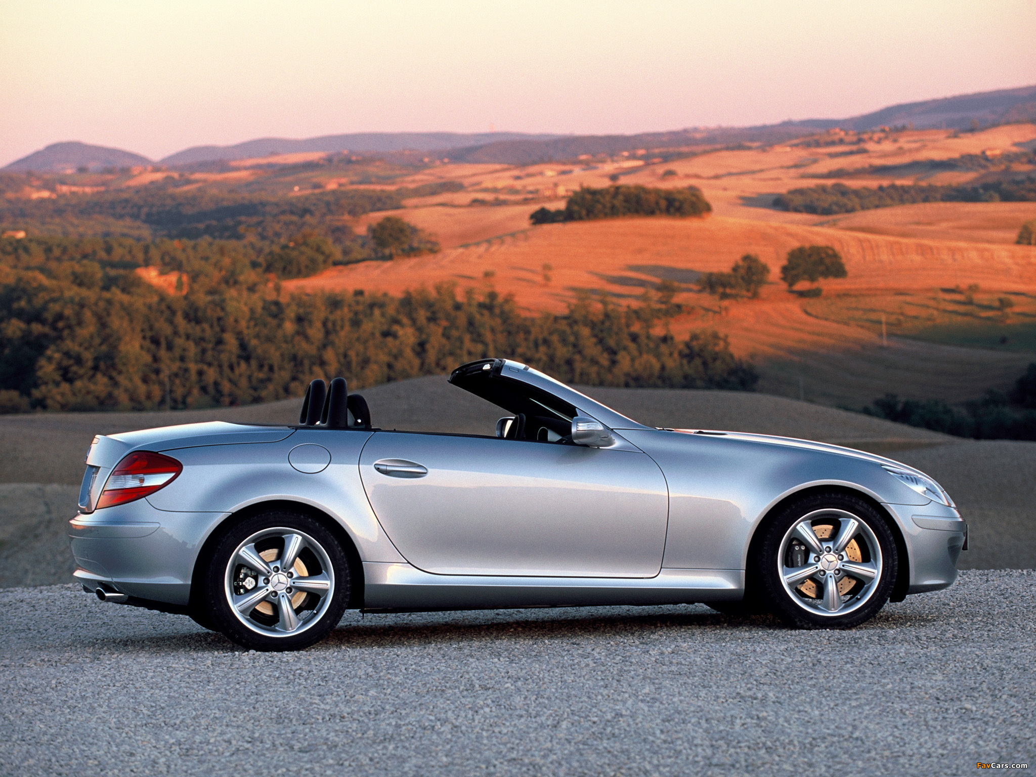 Images of Mercedes-Benz SLK 350 (R171) 2004–07 (2048 x 1536)