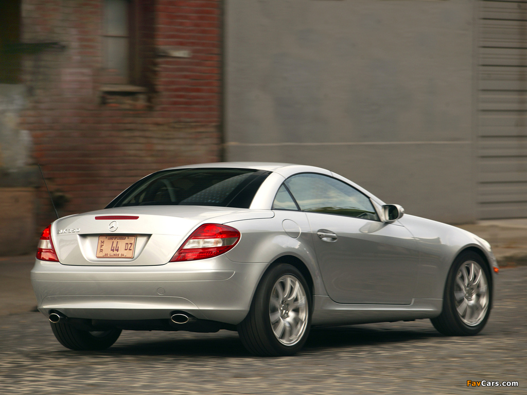 Images of Mercedes-Benz SLK 350 US-spec (R171) 2004–07 (1024 x 768)