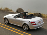 Images of Mercedes-Benz SLK 350 US-spec (R171) 2004–07