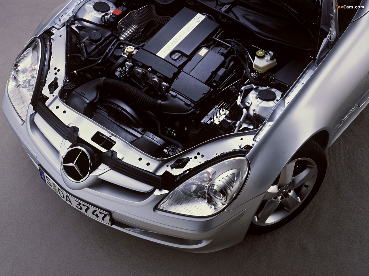 Images of Mercedes-Benz SLK 200 Kompressor (R171) 2004–07 (1280 x 960)