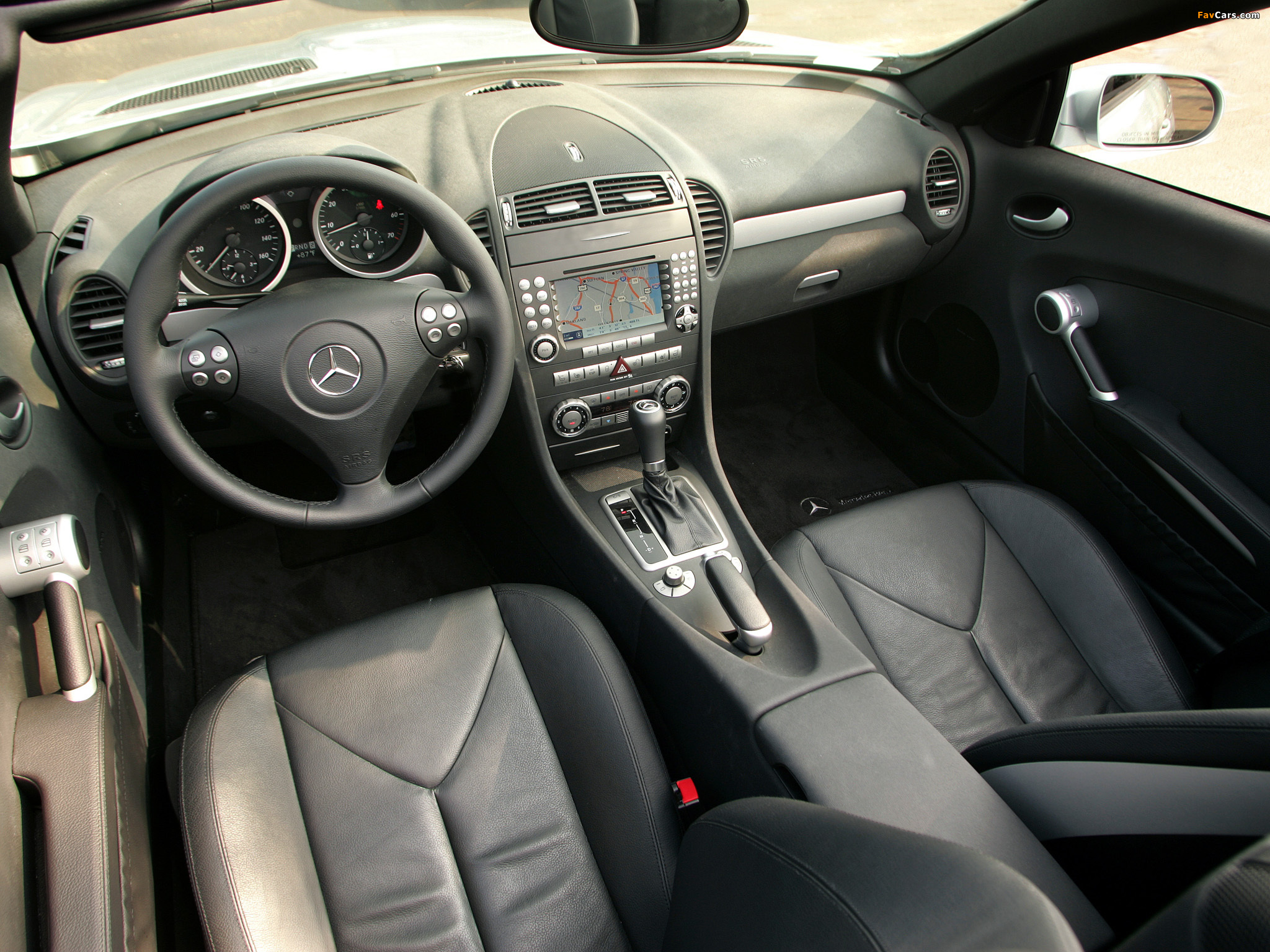 Images of Mercedes-Benz SLK 280 US-spec (R171) 2005–07 (2048 x 1536)