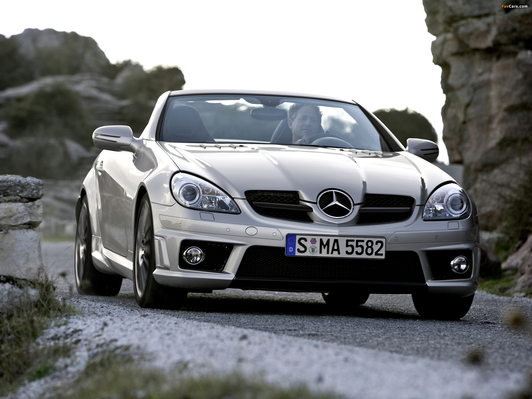 Images of Mercedes-Benz SLK 55 AMG (R171) 2008–11 (2048 x 1536)