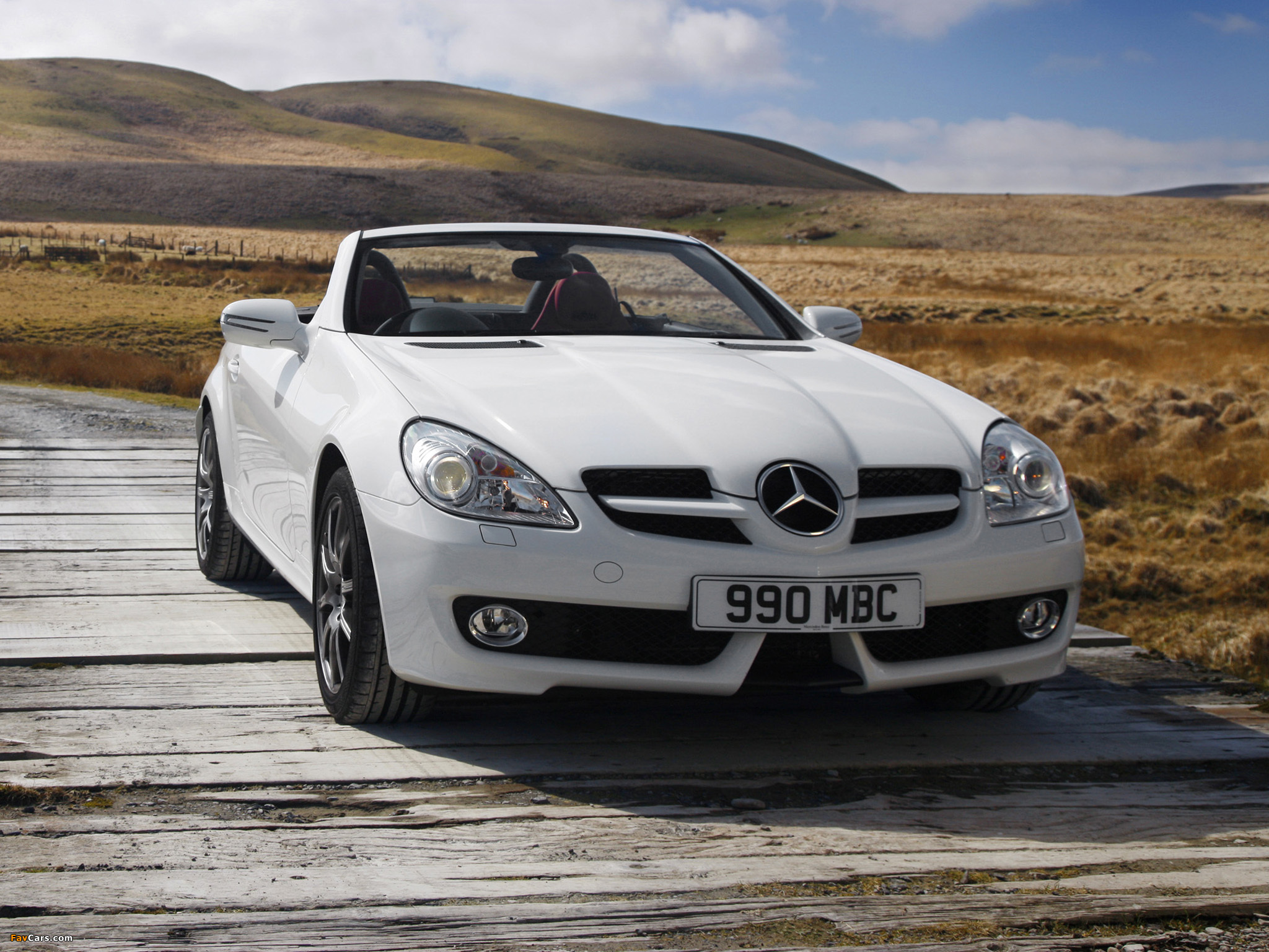 Images of Mercedes-Benz SLK 280 UK-spec (R171) 2008–11 (2048 x 1536)