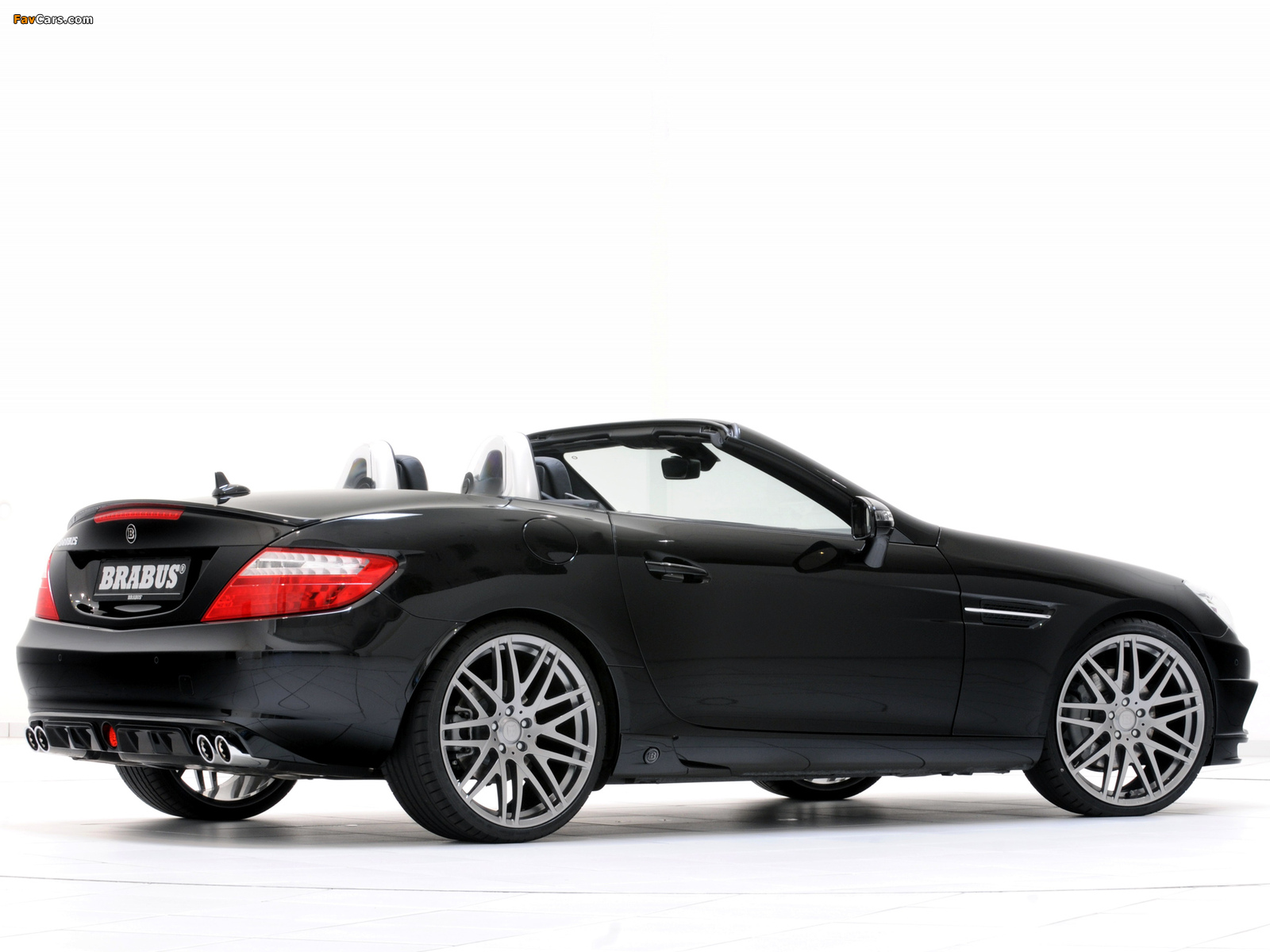 Images of Brabus Mercedes-Benz SLK-Klasse (R172) 2011 (1600 x 1200)