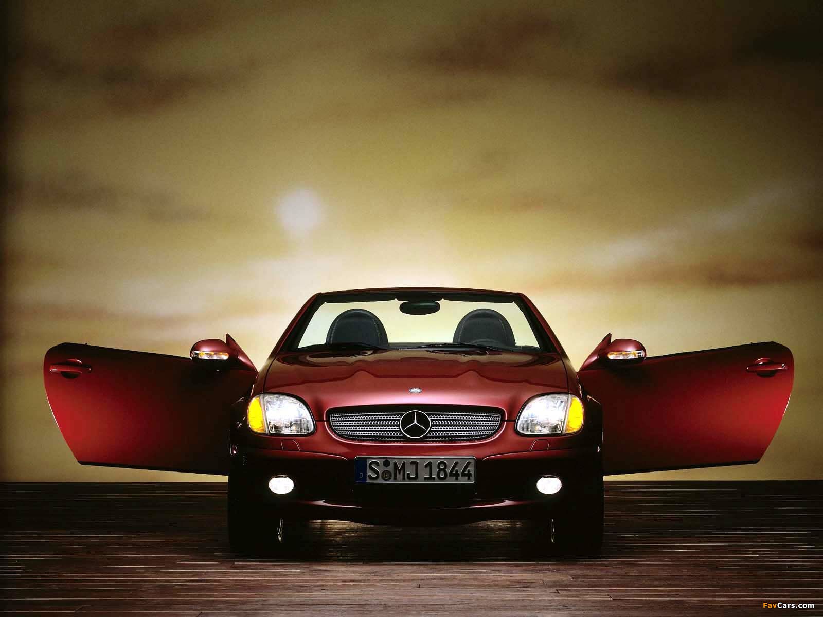 Mercedes-Benz SLK 320 (R170) 2000–04 images (1600 x 1200)