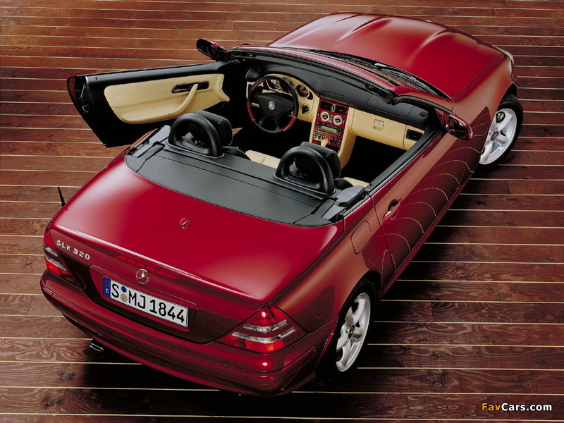 Mercedes-Benz SLK 320 (R170) 2000–04 images (800 x 600)