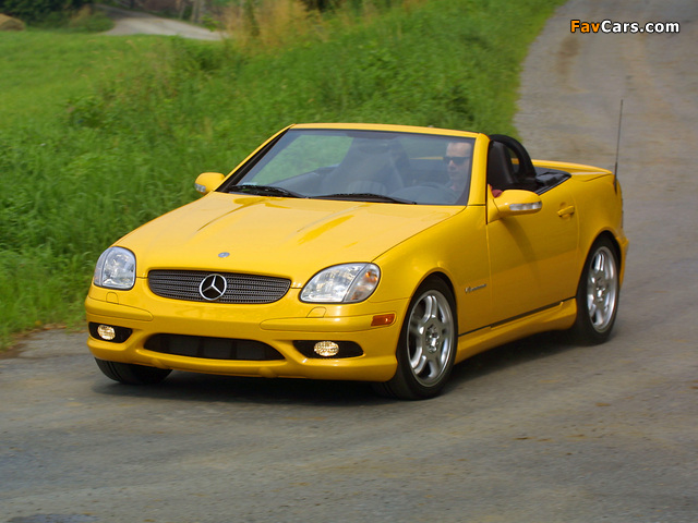 Mercedes-Benz SLK 32 AMG US-spec (R170) 2001–04 images (640 x 480)