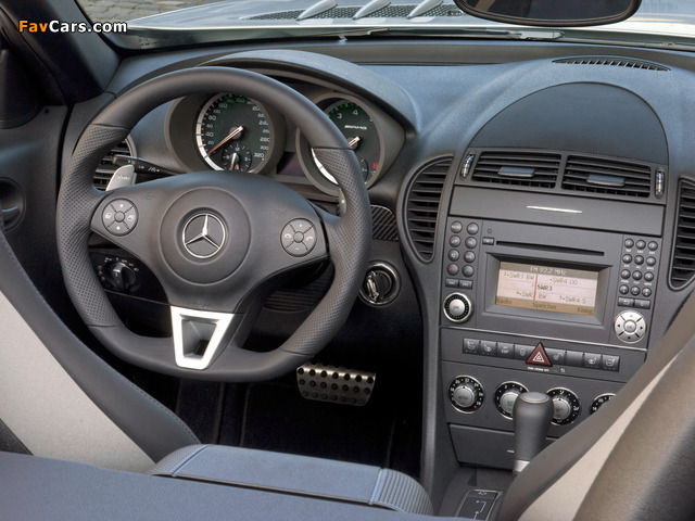 Mercedes-Benz SLK 55 AMG (R171) 2008–11 images (640 x 480)