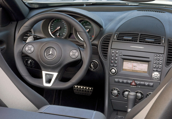Mercedes-Benz SLK 55 AMG (R171) 2008–11 images