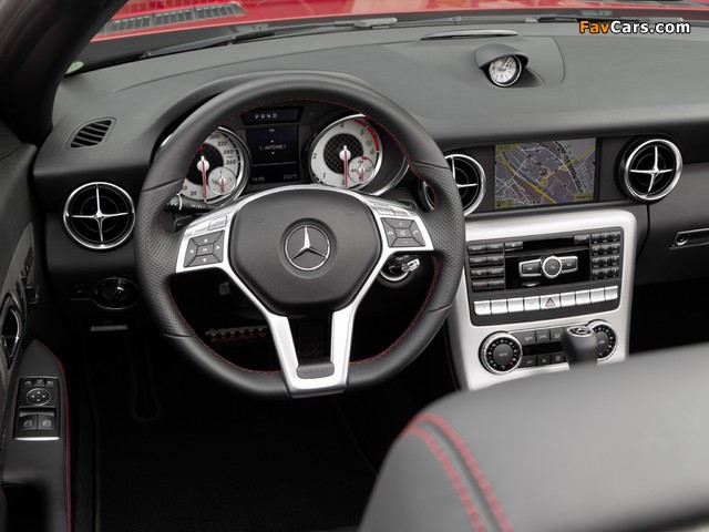 Mercedes-Benz SLK 250 CDI AMG Sports Package (R172) 2011 images (640 x 480)