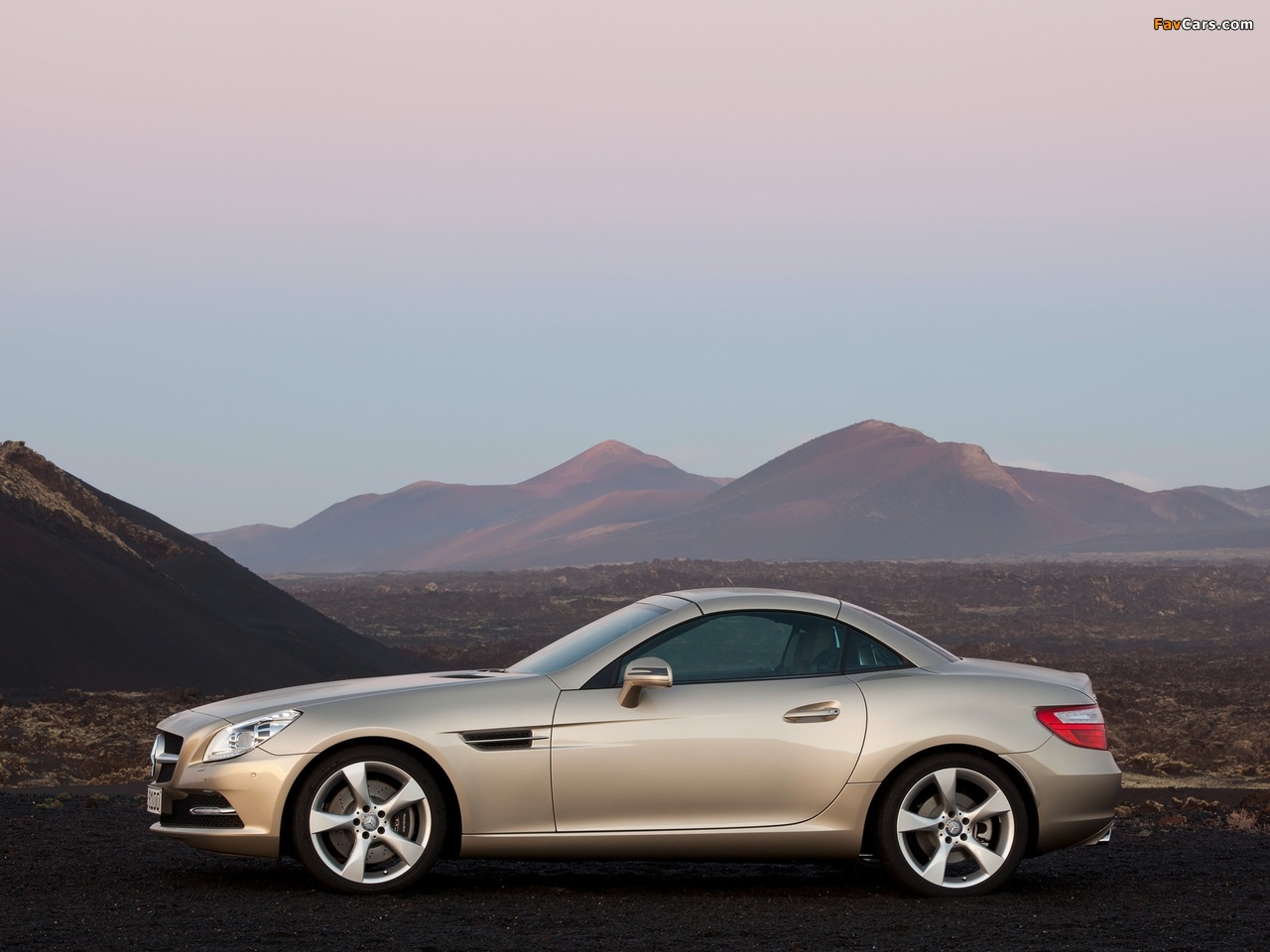 Mercedes-Benz SLK 350 (R172) 2011 pictures (1280 x 960)