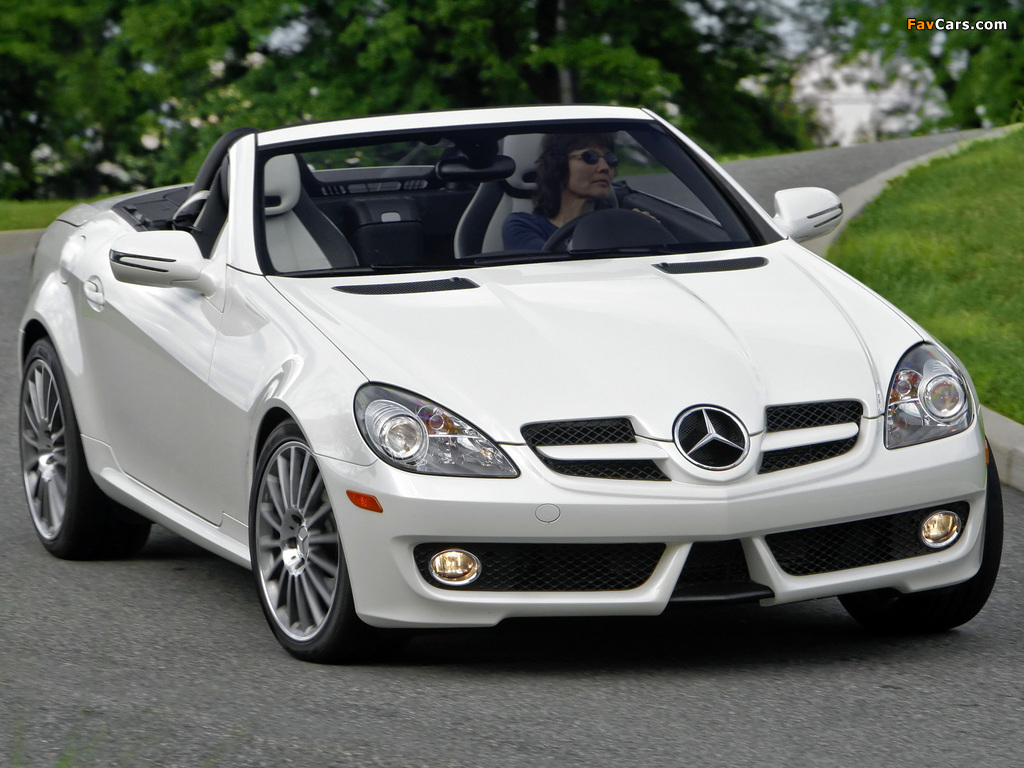 Photos of Mercedes-Benz SLK 300 Diamond White Edition US-spec (R171) 2009 (1024 x 768)