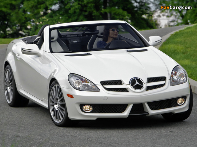 Photos of Mercedes-Benz SLK 300 Diamond White Edition US-spec (R171) 2009 (640 x 480)