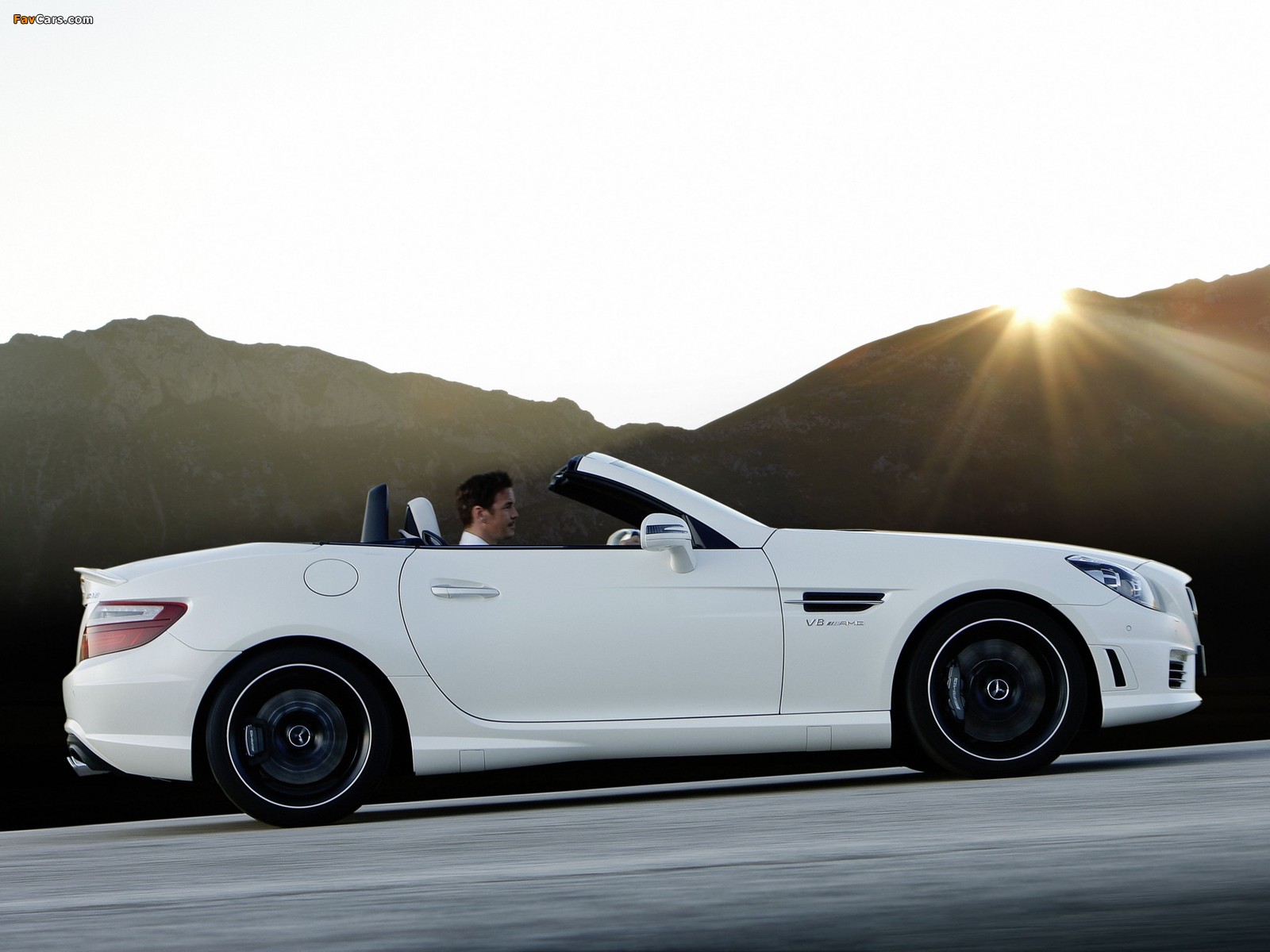 Photos of Mercedes-Benz SLK 55 AMG (R172) 2011 (1600 x 1200)