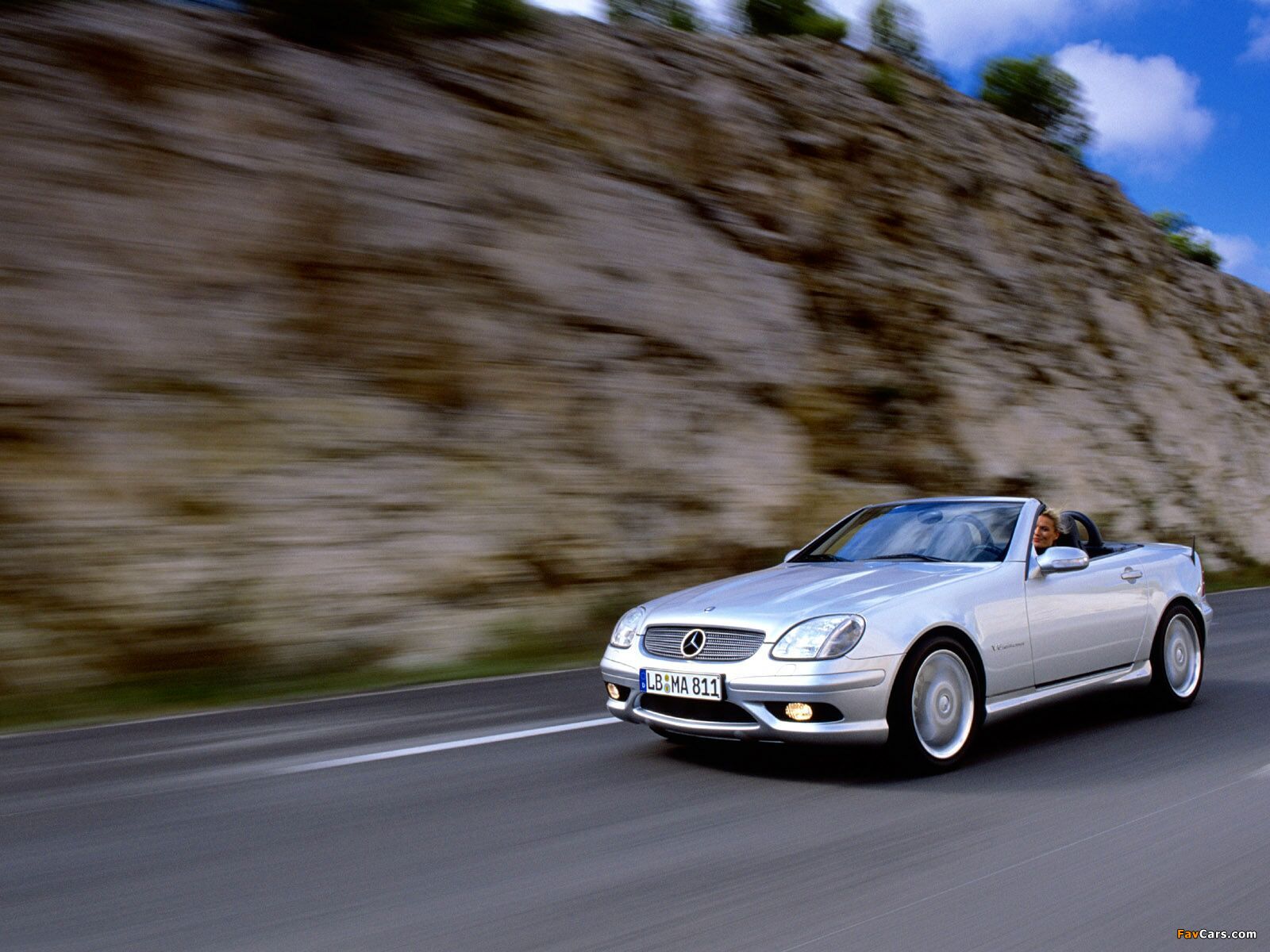 Pictures of Mercedes-Benz SLK 32 AMG (R170) 2001–04 (1600 x 1200)