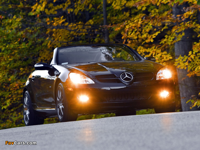 Pictures of Mercedes-Benz SLK 350 Special Edition US-spec (R171) 2004–07 (640 x 480)