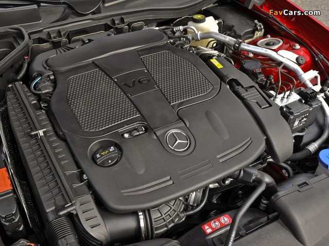 Pictures of Mercedes-Benz SLK 350 AMG Sports Package US-spec (R172) 2011 (640 x 480)