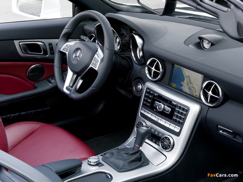 Pictures of Mercedes-Benz SLK 250 CDI AMG Sports Package (R172) 2011 (800 x 600)