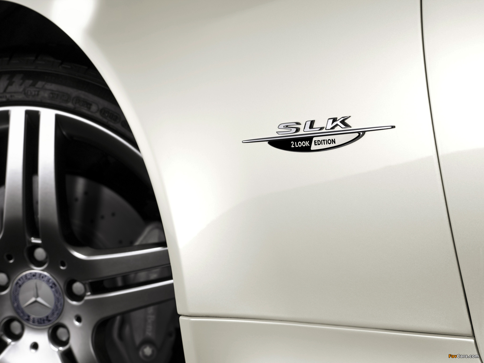 Mercedes-Benz SLK 350 2LOOK Edition (R171) 2009 wallpapers (1600 x 1200)