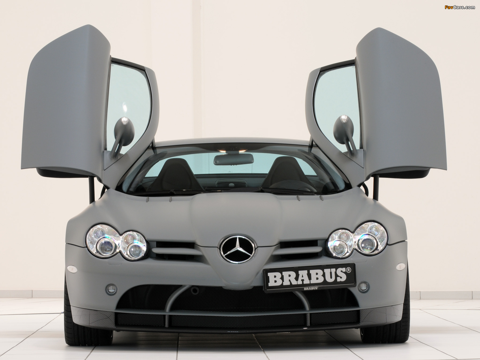Images of Brabus Mercedes-Benz SLR McLaren (C199) 2004–07 (1600 x 1200)